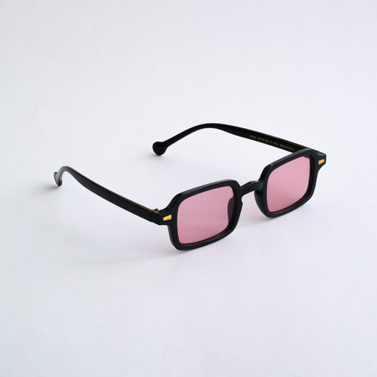 modne okulary przeciwsłoneczne 2024